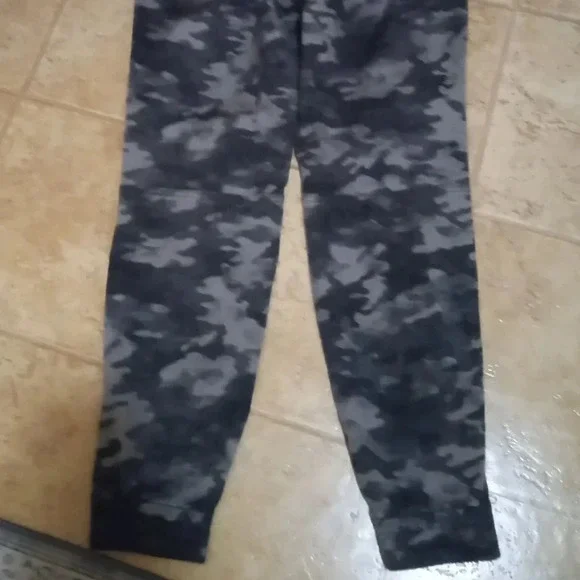 Spanx camo joggers pants zippered bottoms size large - Picture 5 of 8